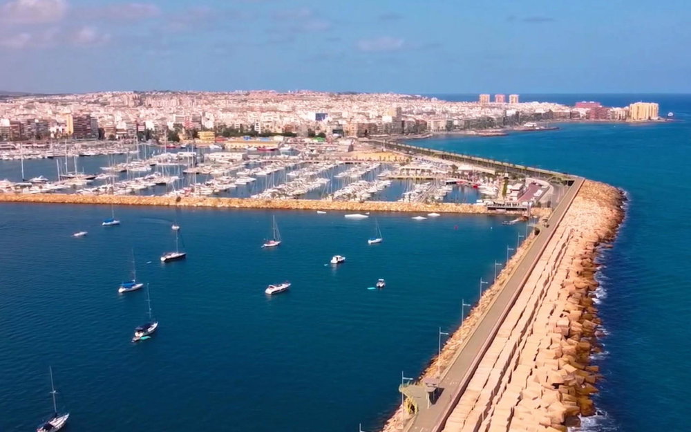 Torrevieja · Alicante REF #CSPX-41432 · Apartment 3045290040
