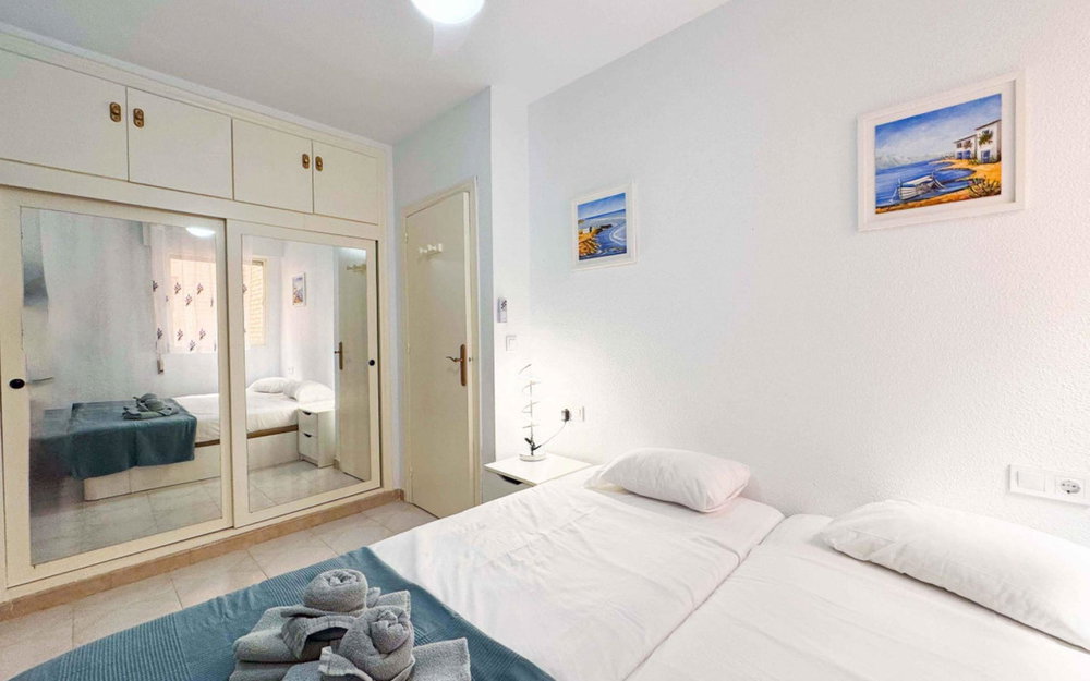 Torrevieja · Alicante REF #CSPX-84116 · Apartment 2449350367