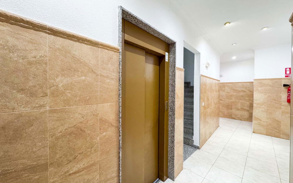 Torrevieja · Alicante REF #CSPX-40985 · Apartment 3330385646