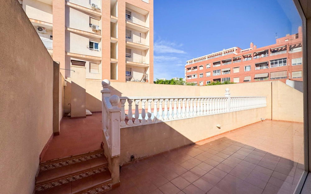 Torrevieja · Alicante REF #CSPX-40985 · Apartment 3330385646
