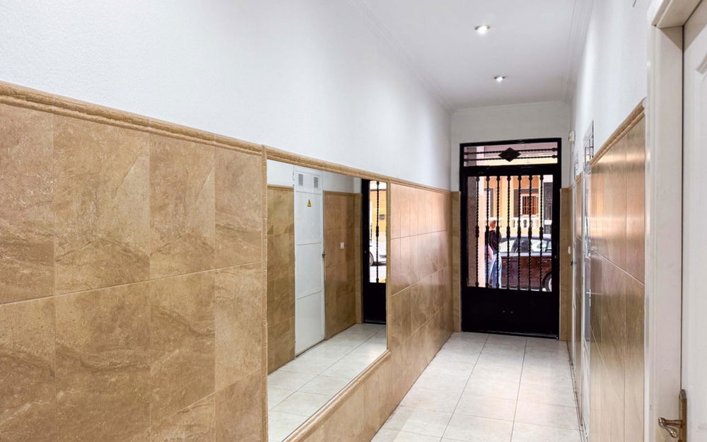 Torrevieja · Alicante REF #CSPX-40985 · Apartment 3330385646