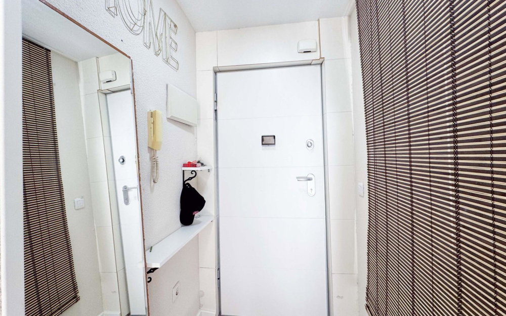 Torrevieja · Alicante REF #CSPX-27935 · Apartment 1824685237