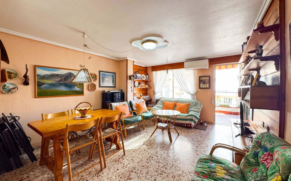 Torrevieja · Alicante REF #CSPX-99867 · Apartment 2525961595