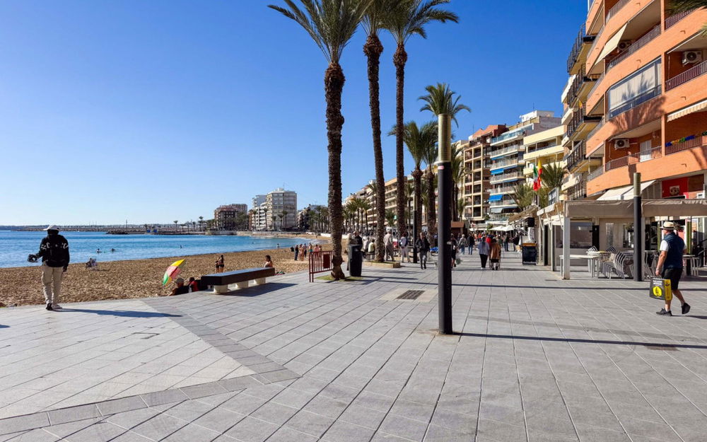 Torrevieja · Alicante REF #CSPX-61032 · Apartment 1889021267