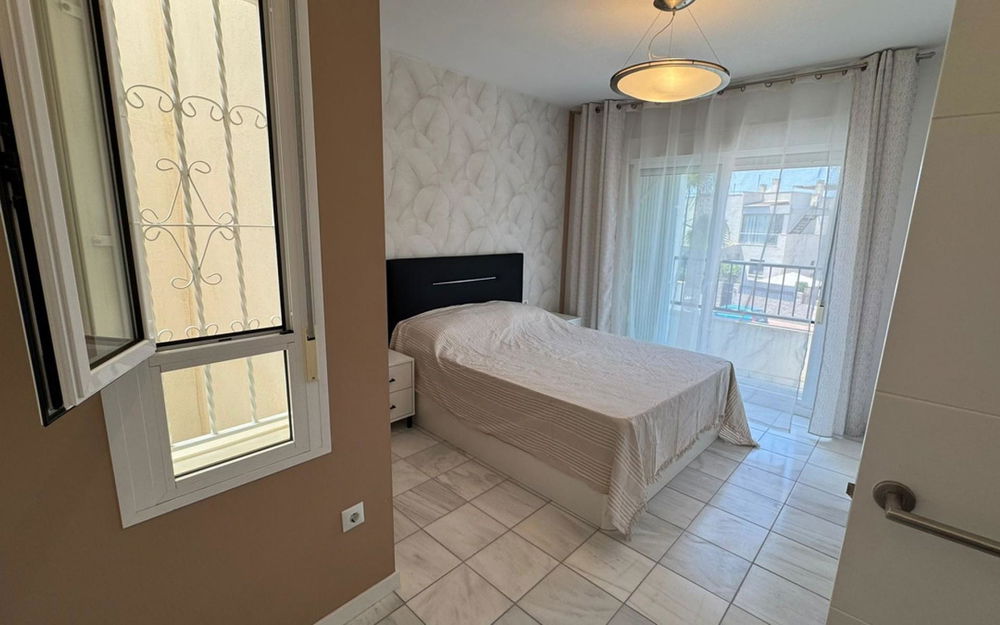 Torrevieja · Alicante REF #CSPX-16663 · Townhouse 3116547230