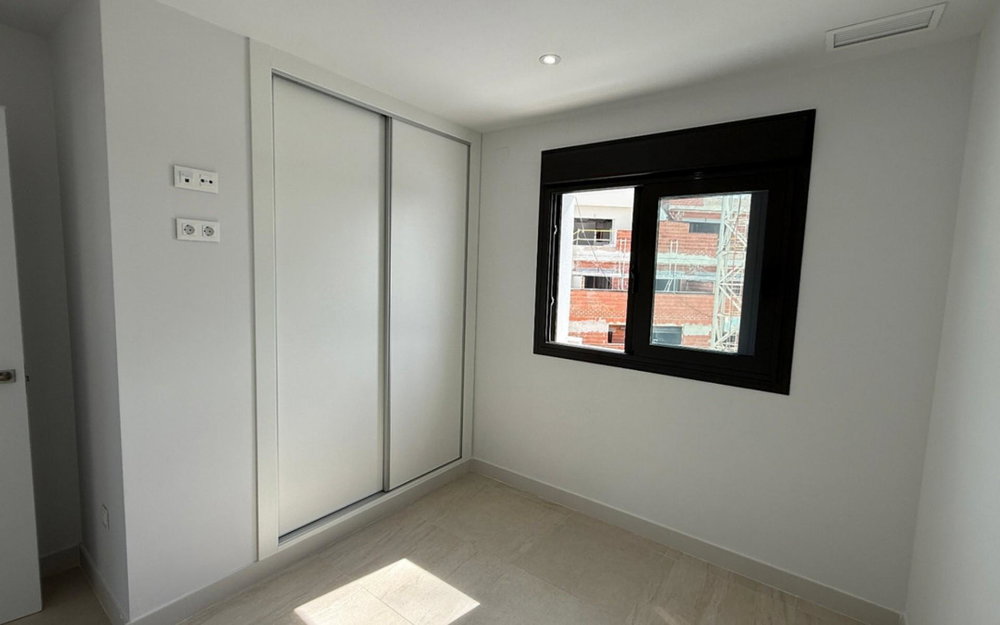 Torrevieja · Alicante REF #CSPX-76951 · Apartment 1548727551