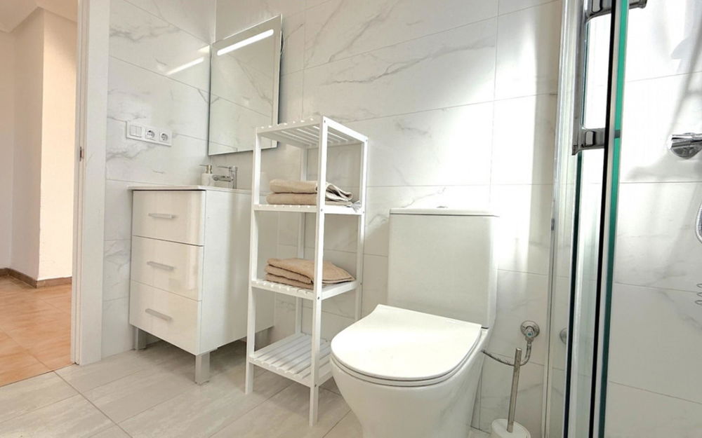 Torrevieja · Alicante REF #CSPX-21380 · Apartment 2744380352