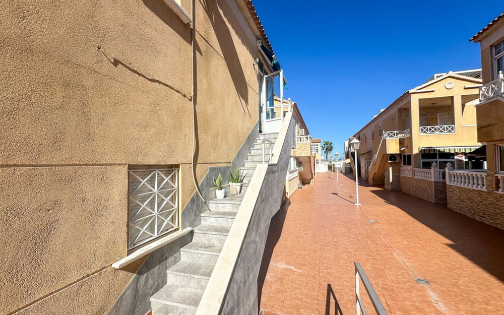 Torrevieja · Alicante REF #CSPX-15222 · Apartment 455662911