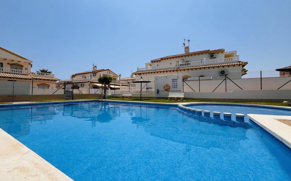 Playa Flamenca · Alicante REF #CSPX-24495 · Townhouse 4078782777