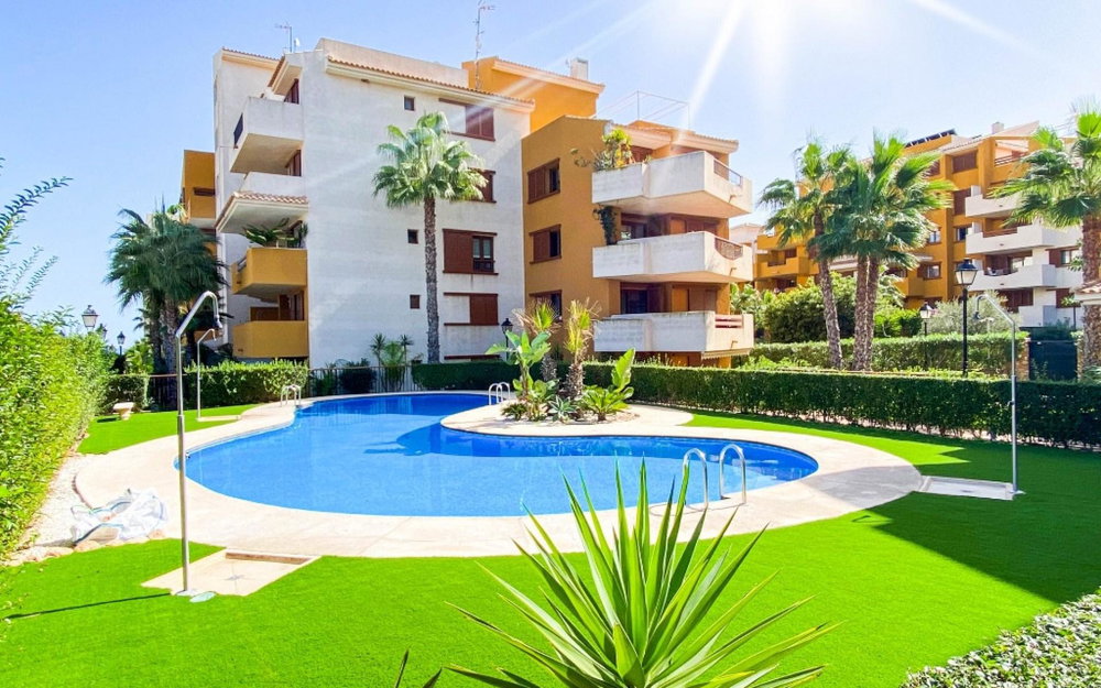 Punta Prima · Alicante REF #CSPX-88438 · Apartment 3243955147