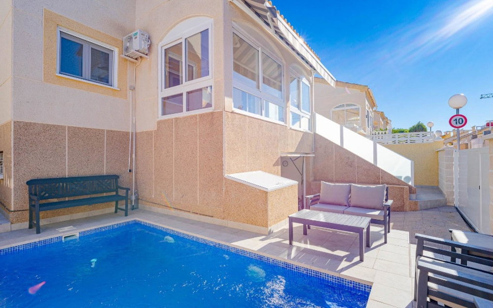 Los Altos · Alicante REF #CSPX-90940 · Villa 2426885647