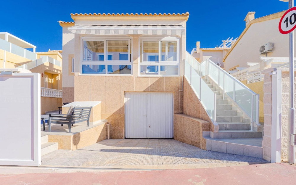 Los Altos · Alicante REF #CSPX-90940 · Villa 2426885647
