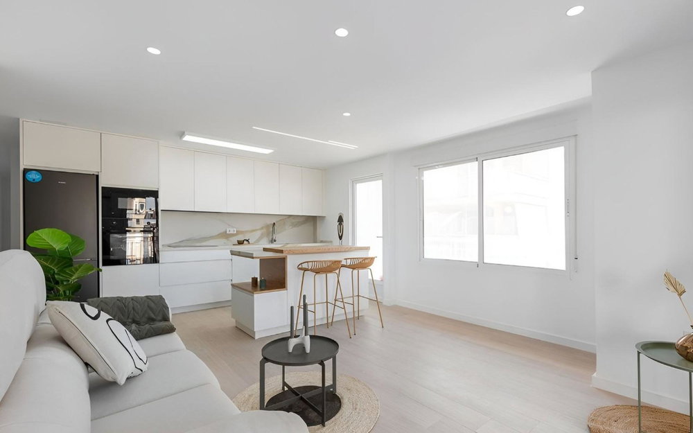 Torrevieja · Alicante REF #CSPX-38737 · Apartment 653944500