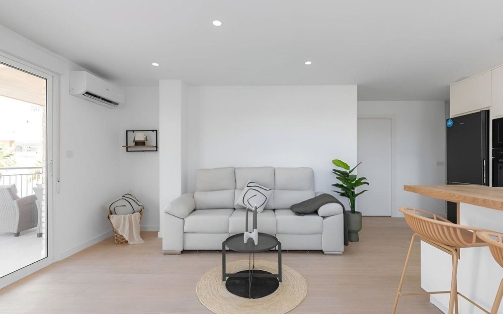 Torrevieja · Alicante REF #CSPX-38737 · Apartment 653944500