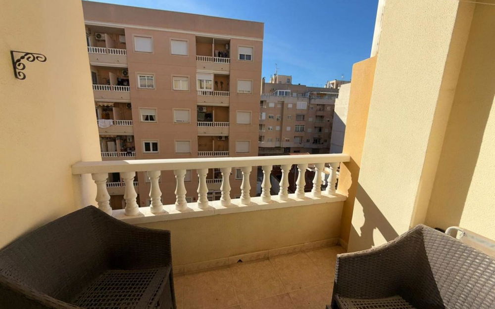 Torrevieja · Alicante REF #CSPX-99199 · Apartment 1623231692