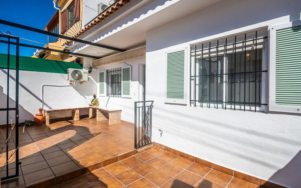 San Miguel De Salinas · Alicante REF #CSPX-61661 · Villa 100558209