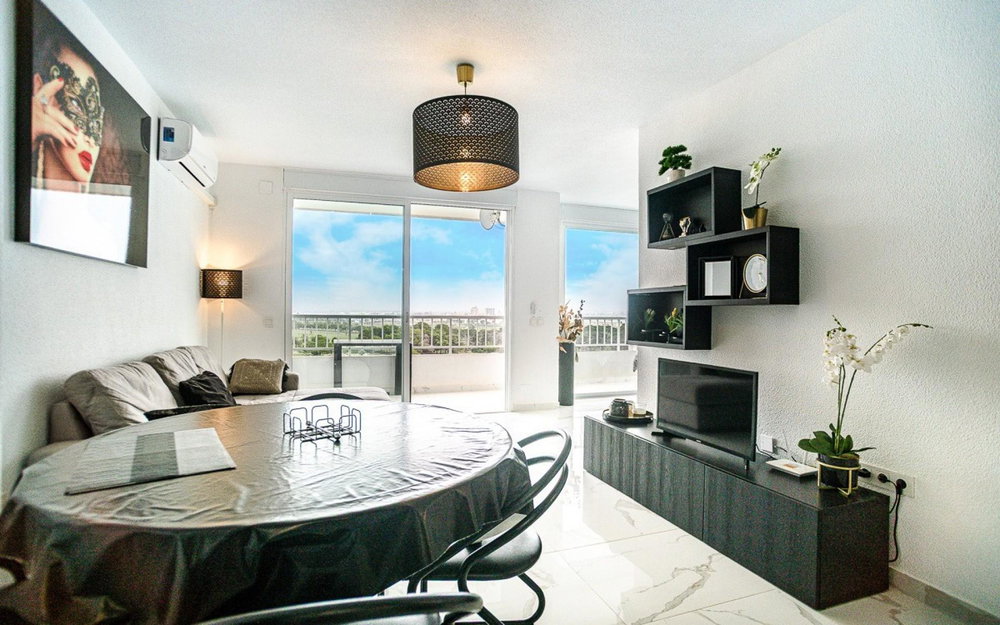Punta Prima · Alicante REF #CSPX-70448 · Apartment 2487433250