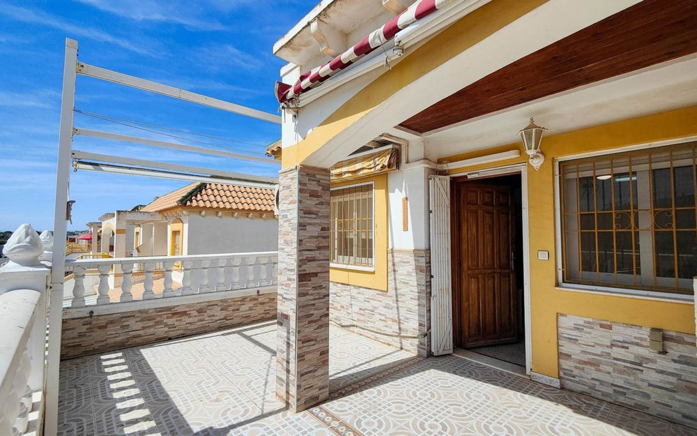 Torrevieja · Alicante REF #CSPX-87001 · Apartment 4184145036