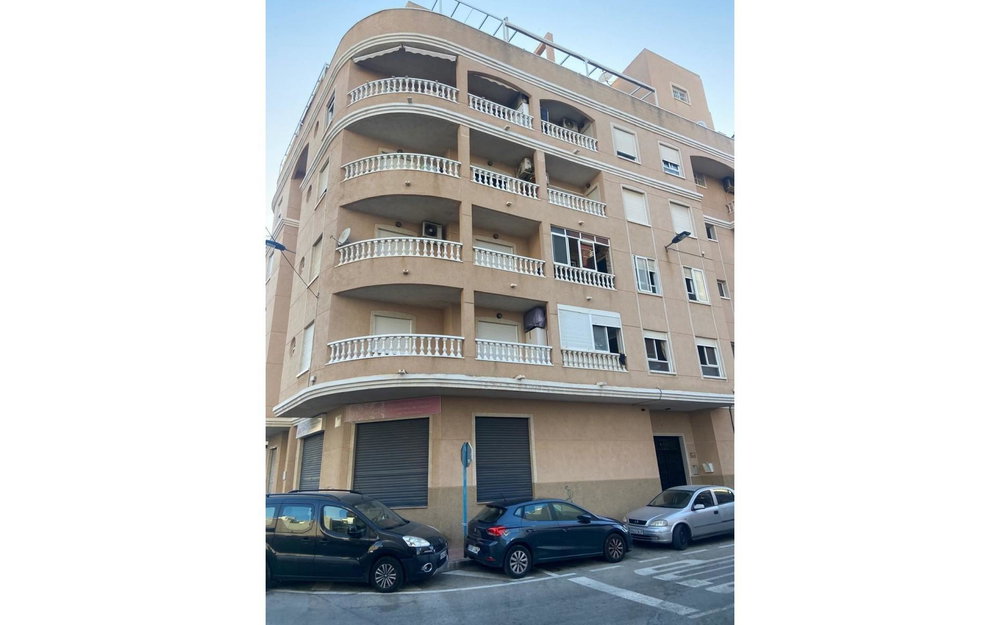 Torrevieja · Alicante REF #CSPX-63231 · Apartment 2755918209