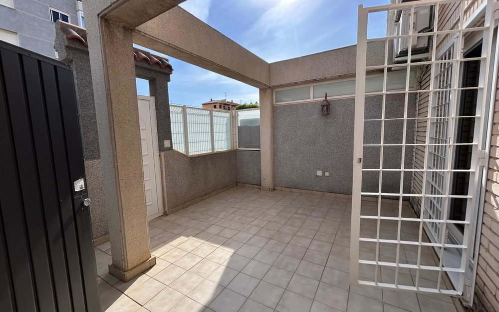 Torrevieja · Alicante REF #CSPX-39058 · Townhouse 1332626504