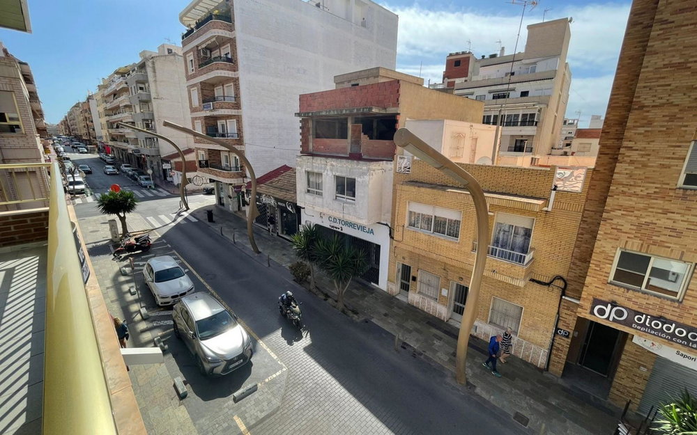 Torrevieja · Alicante REF #CSPX-83658 · Apartment 487332149