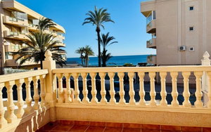 Mil Palmeras · Alicante REF #CSPX-87284 · Townhouse 1645653069
