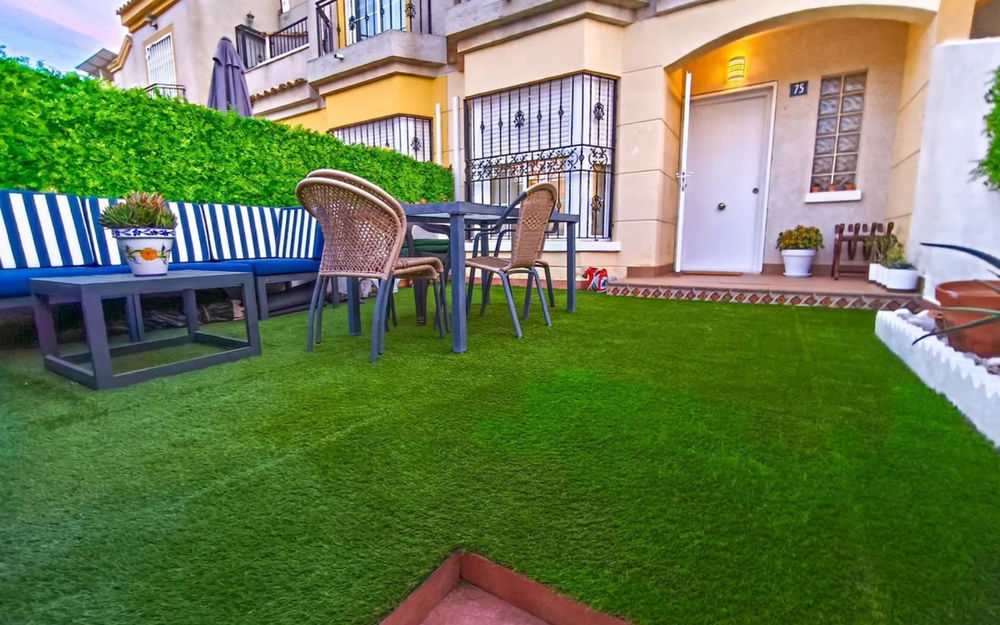 Guardamar Del Segura · Alicante REF #CSPX-39535 · Townhouse 4277683572