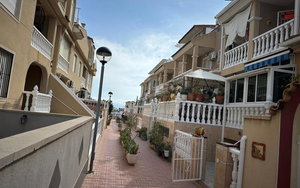 Punta Prima · Alicante REF #CSPX-91106 · Townhouse 1129309150
