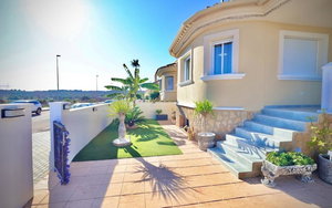 San Miguel De Salinas · Alicante REF #CSPX-19461 · Villa 2238271777