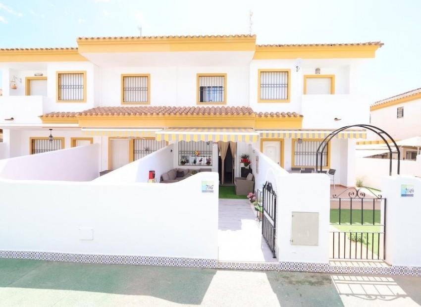 Pilar de la Horadada · Alicante REF #CSPX-17775 · Apartment 3956420246