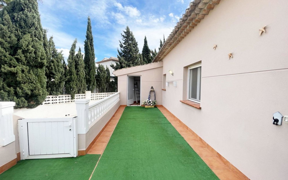 BenIssa · Alicante REF #CSPX-86719 · Apartment 1349783006
