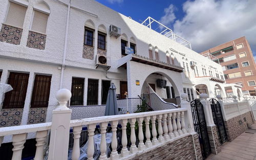 Torrevieja · Alicante REF #CSPX-72338 · Townhouse 2113215733