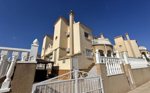 Villamartin · Alicante REF #CSPX-32882 · Villa 4260544402