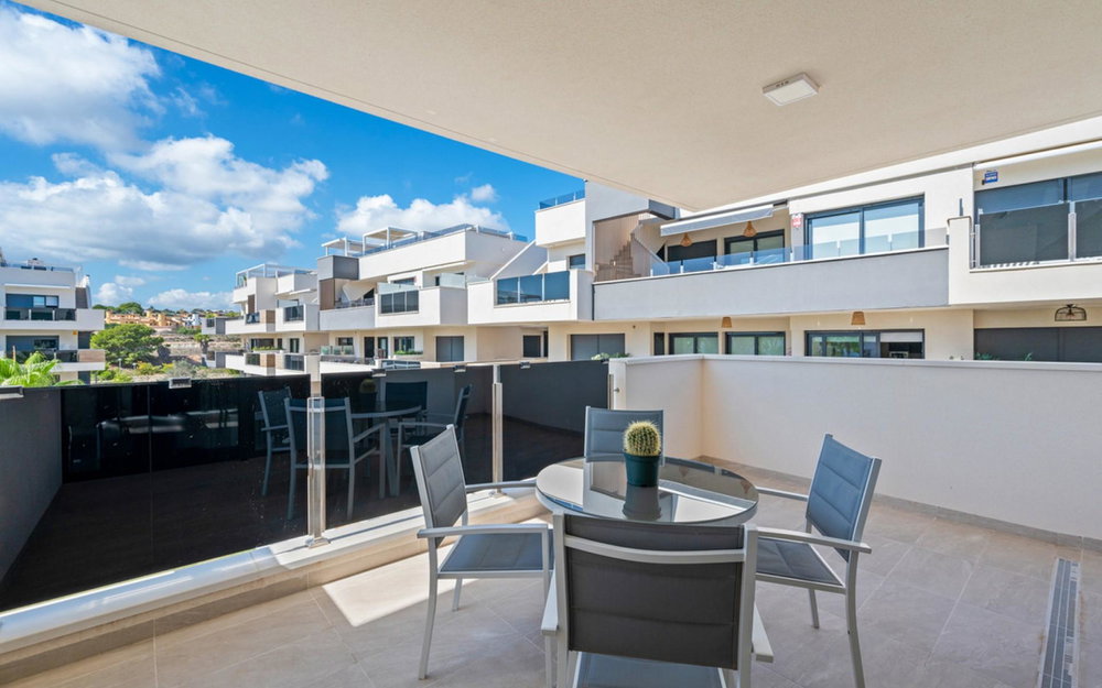 Villamartin · Alicante REF #CSPX-86277 · Apartment 2255765342