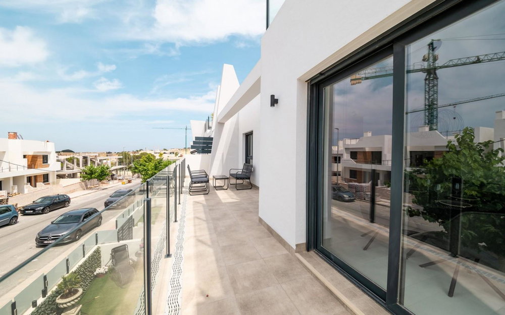 San Miguel De Salinas · Alicante REF #CSPX-14417 · Apartment 1724575479