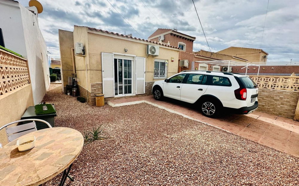 Torrevieja · Alicante REF #CSPX-44436 · Villa 2862998033