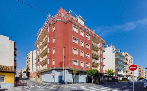 Torrevieja · Alicante REF #CSPX-96159 · Apartment 1772831308