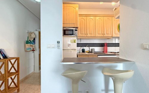 Torrevieja · Alicante REF #CSPX-44097 · Apartment 3021092539