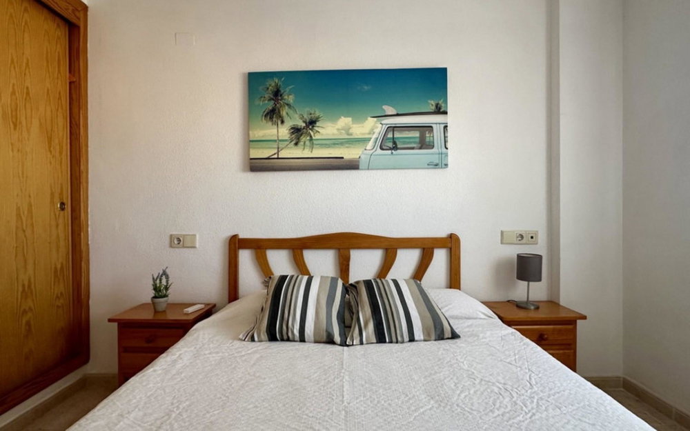 Torrevieja · Alicante REF #CSPX-48793 · Apartment 986959205