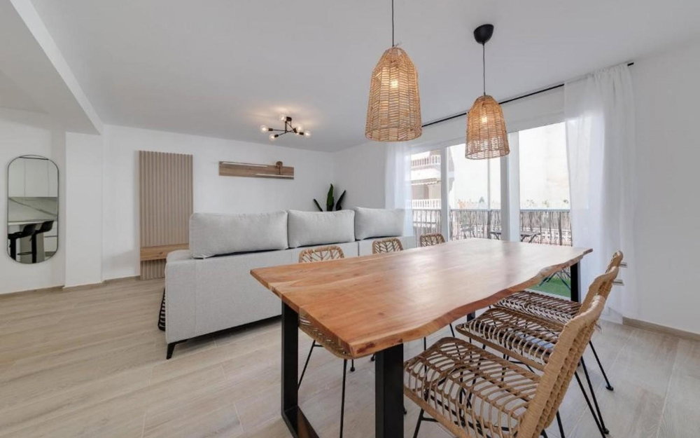 Torrevieja · Alicante REF #CSPX-34372 · Apartment 4055873446