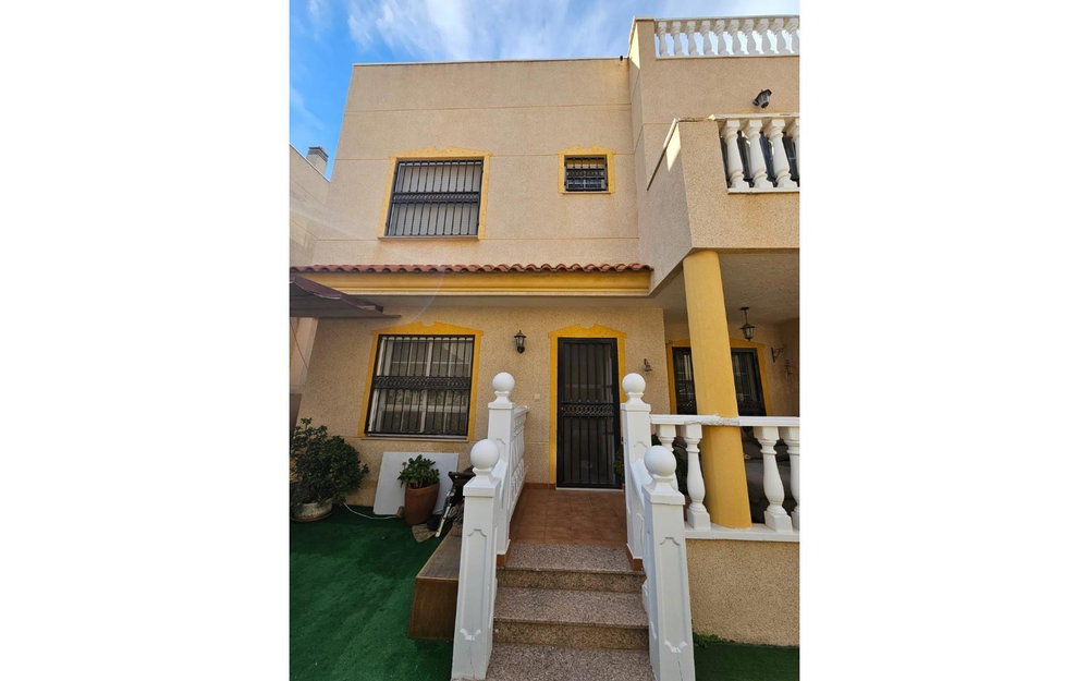 Guardamar Del Segura · Alicante REF #CSPX-54763 · Townhouse 2450110310
