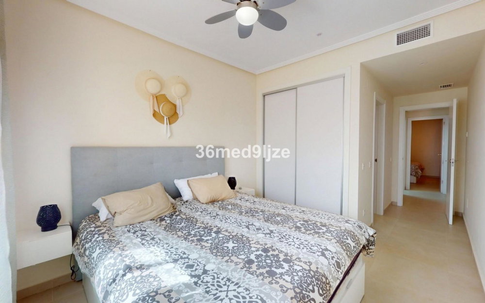 Los Alcazares · Murcia REF #CSPX-98969 · Apartment 359186777