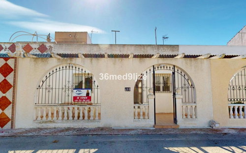 Los Alcazares · Murcia REF #CSPX-59649 · Villa 2168728010