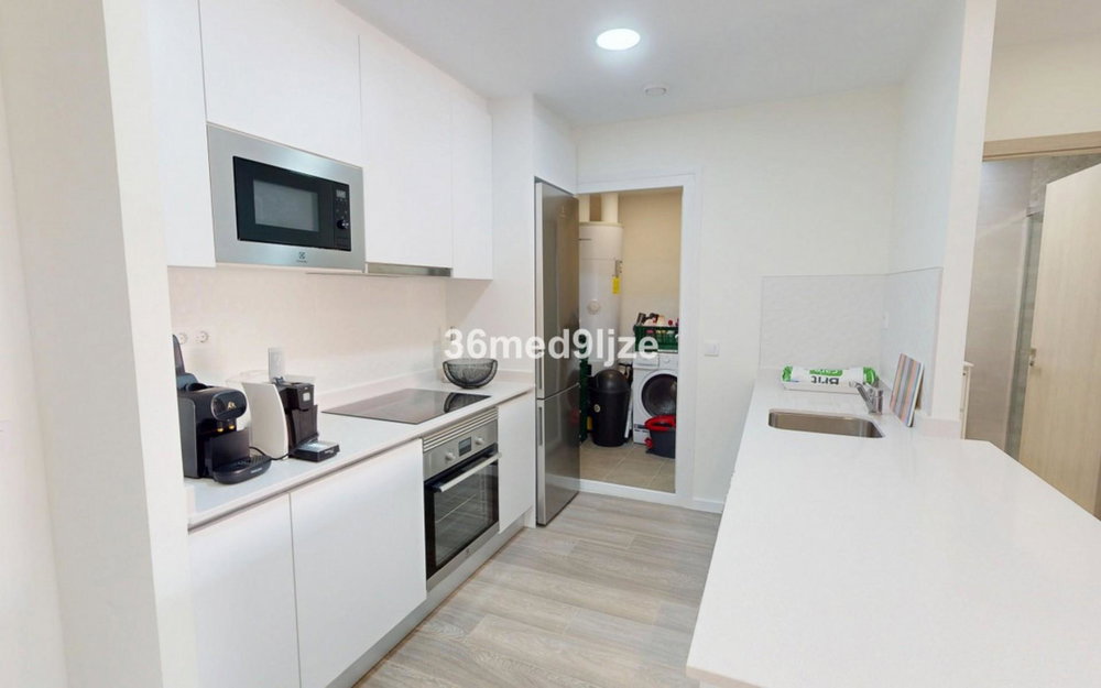 Mil Palmeras · Alicante REF #CSPX-41038 · Apartment 3068287931