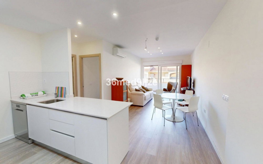 Mil Palmeras · Alicante REF #CSPX-41038 · Apartment 3068287931