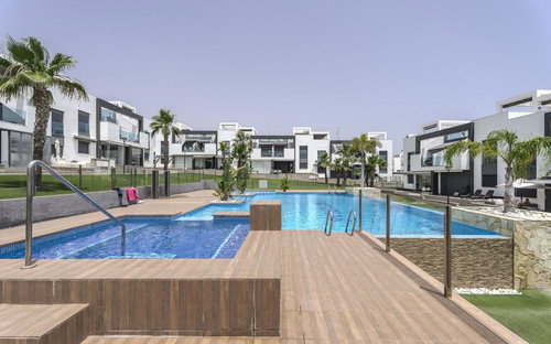 Punta Prima · Alicante REF #CSPX-68805 · Apartment 3573269112