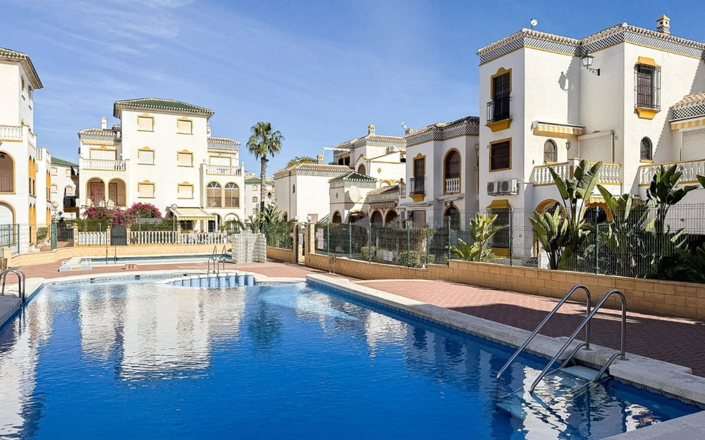Torrevieja · Alicante REF #CSPX-80434 · Apartment 2256781230
