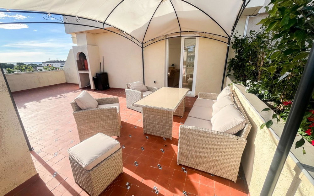 Punta Prima · Alicante REF #CSPX-29499 · Apartment 3841523277