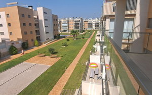 Villamartin · Alicante REF #CSPX-84487 · Apartment 2088670459