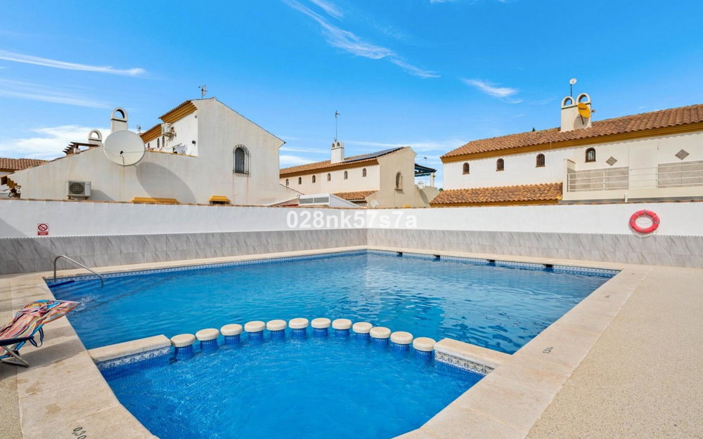 La Zenia · Alicante REF #CSPX-14483 · Townhouse 449591386